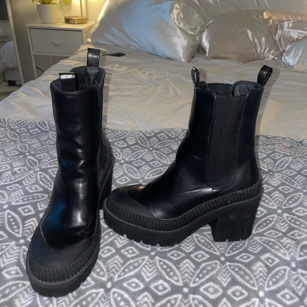 Black boots